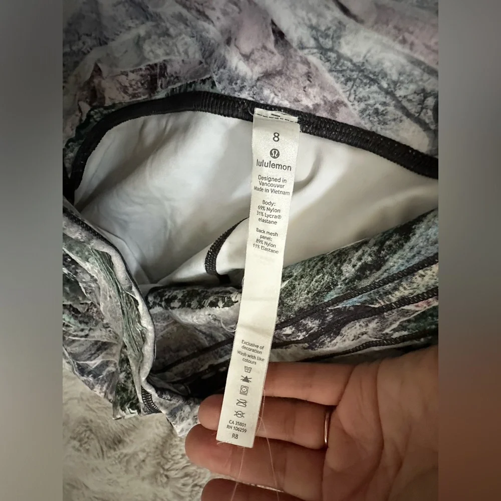 Lululemon Train Times Pant 25